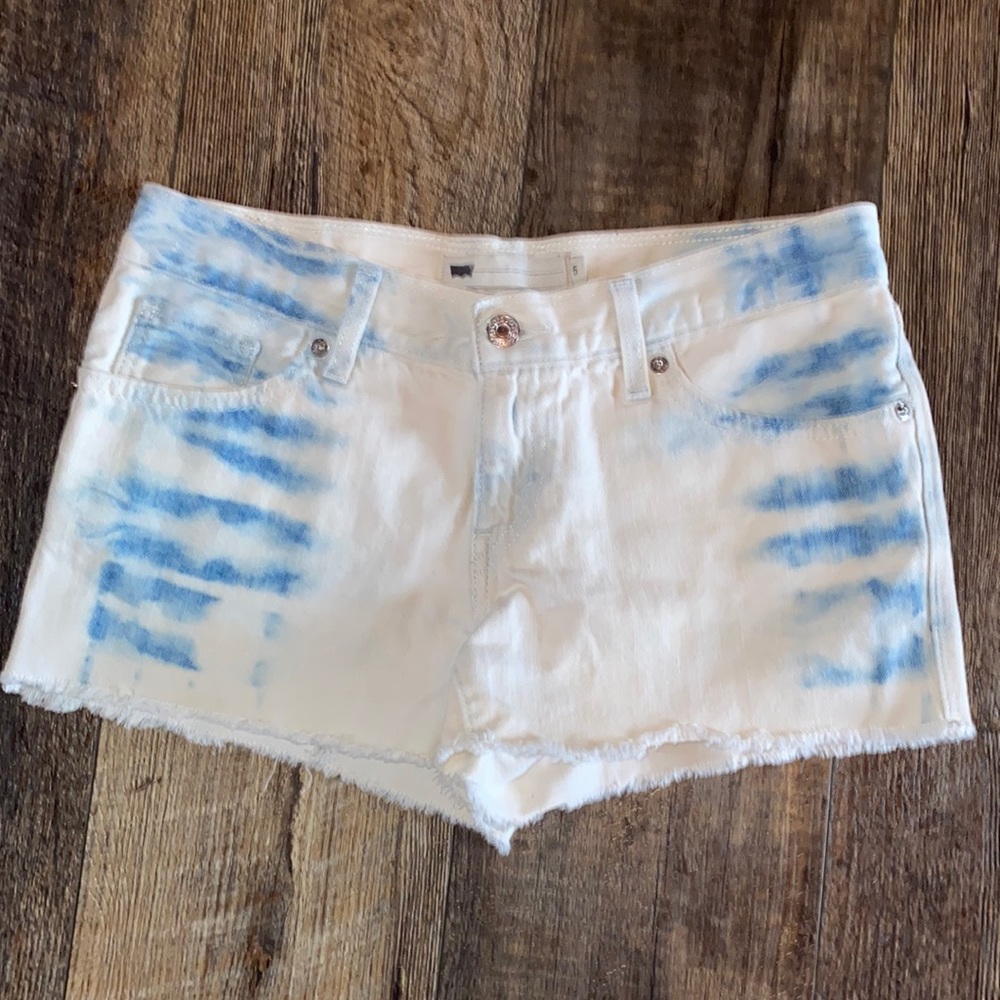 COPY - Levi’s size 5 Jean shorts